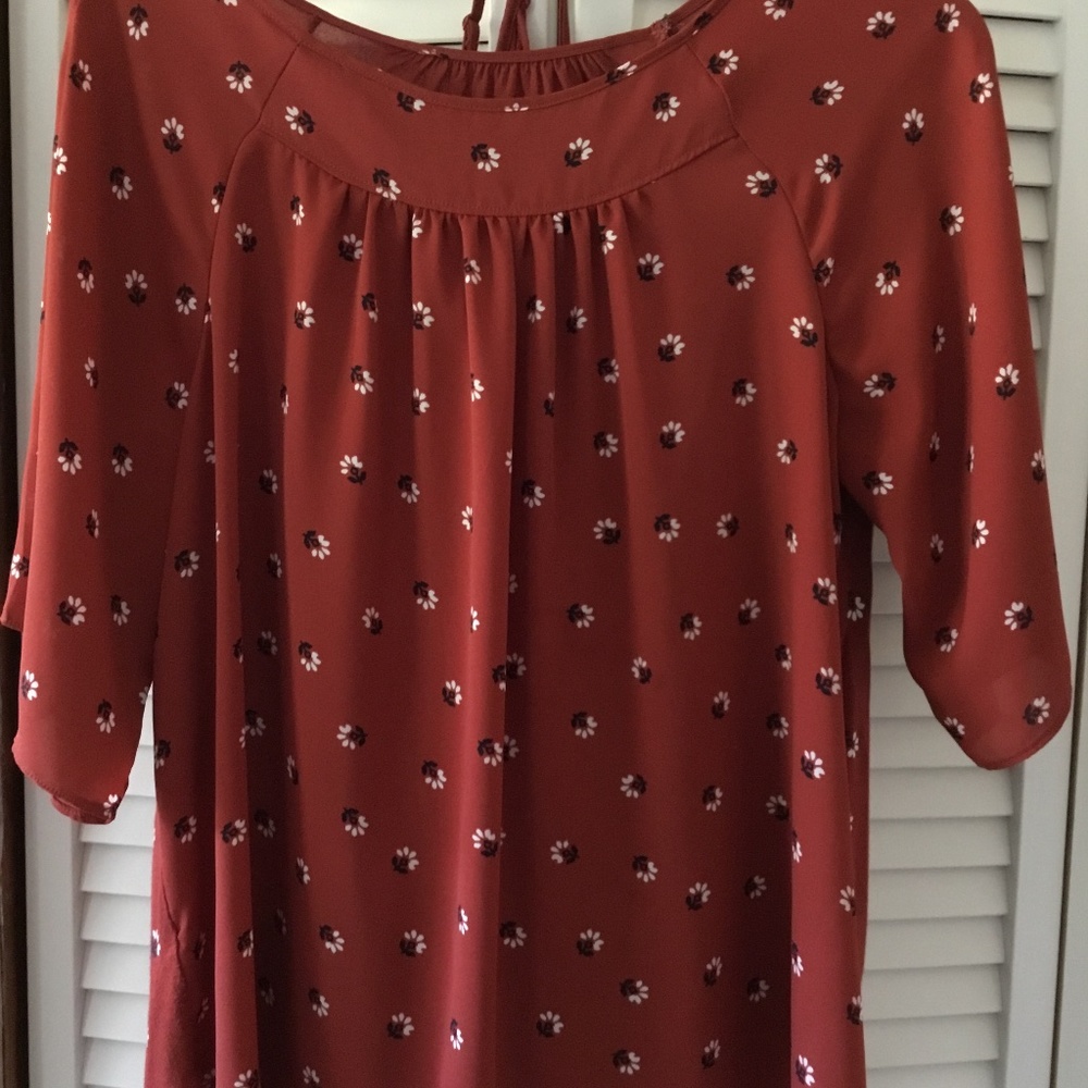 Women’s Loft Top